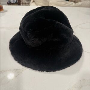 Elegant Black Faux Fur Bucket Hat